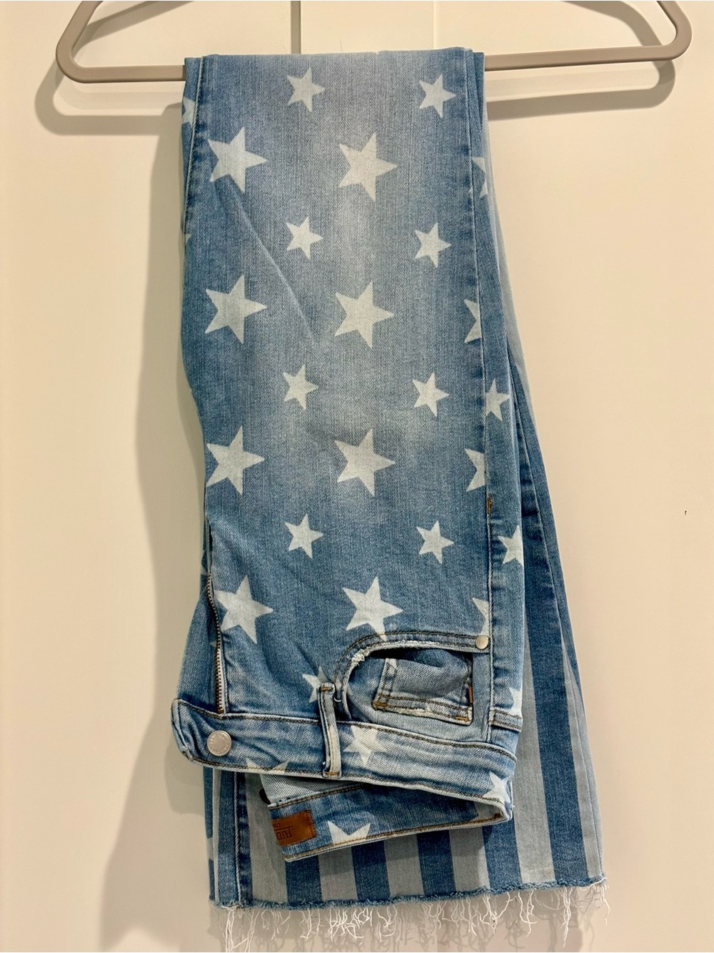 Judy Blue Light Blue Star Print Women’s Jeans